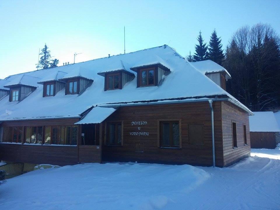 Penzion U Vodopadu Karlova Studánka Buitenkant foto