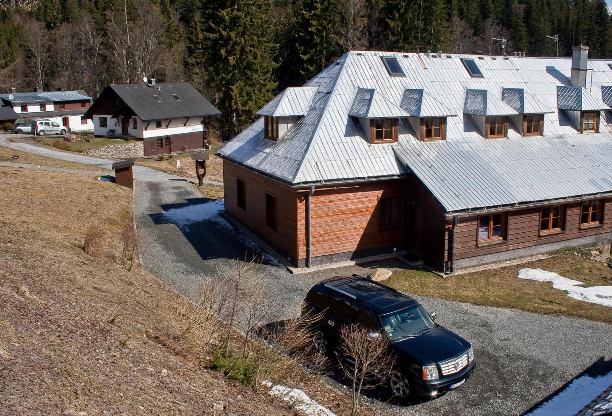 Penzion U Vodopadu Karlova Studánka Buitenkant foto